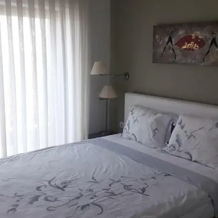 빌라 Acar Hause 얄리카베크